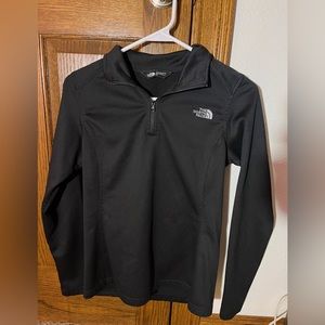 Women’s North Face 1/4 zip